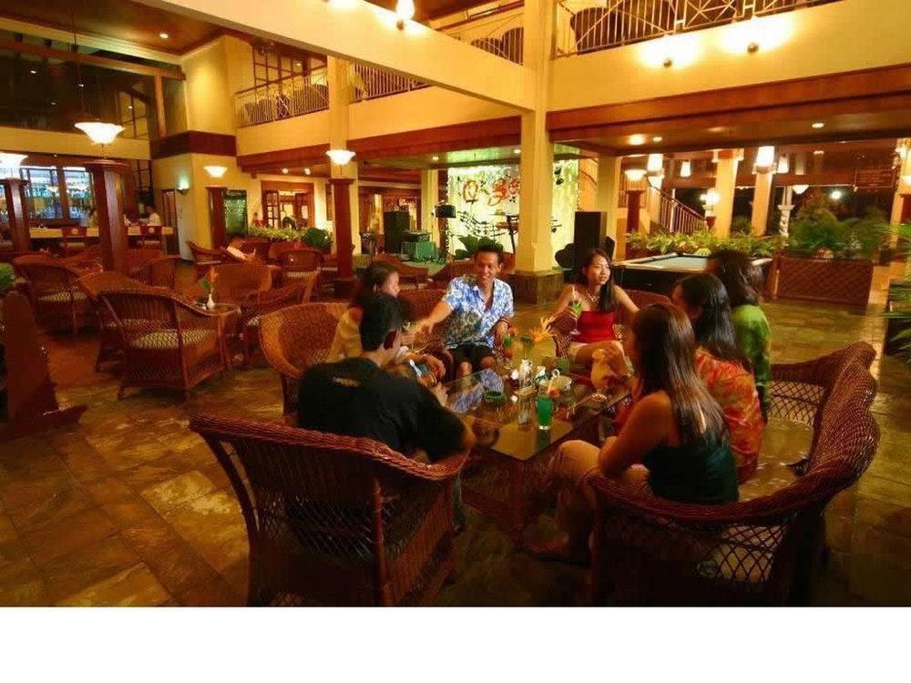 Sand & Sandals Desaru Beach Resort & Spa Étterem fotó The lobby of the hotel